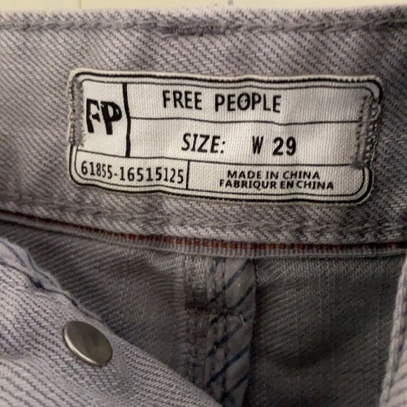 Free people - Picture 3 of 4